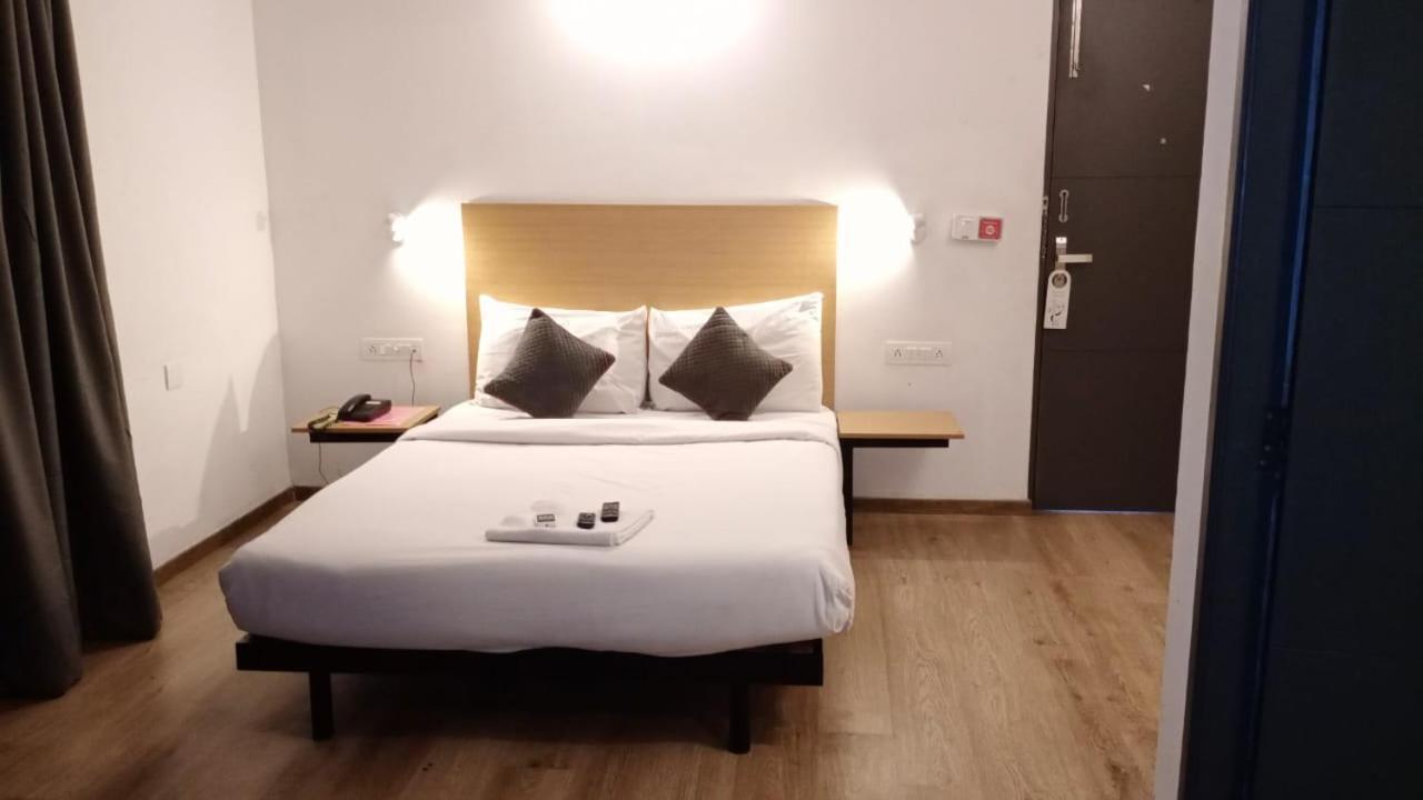 Hotel Amrita 钦奈 外观 照片